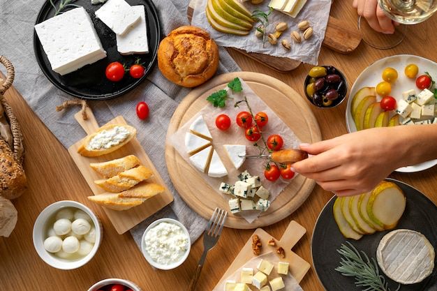 Baked Brie with Cranberry and Rosemary