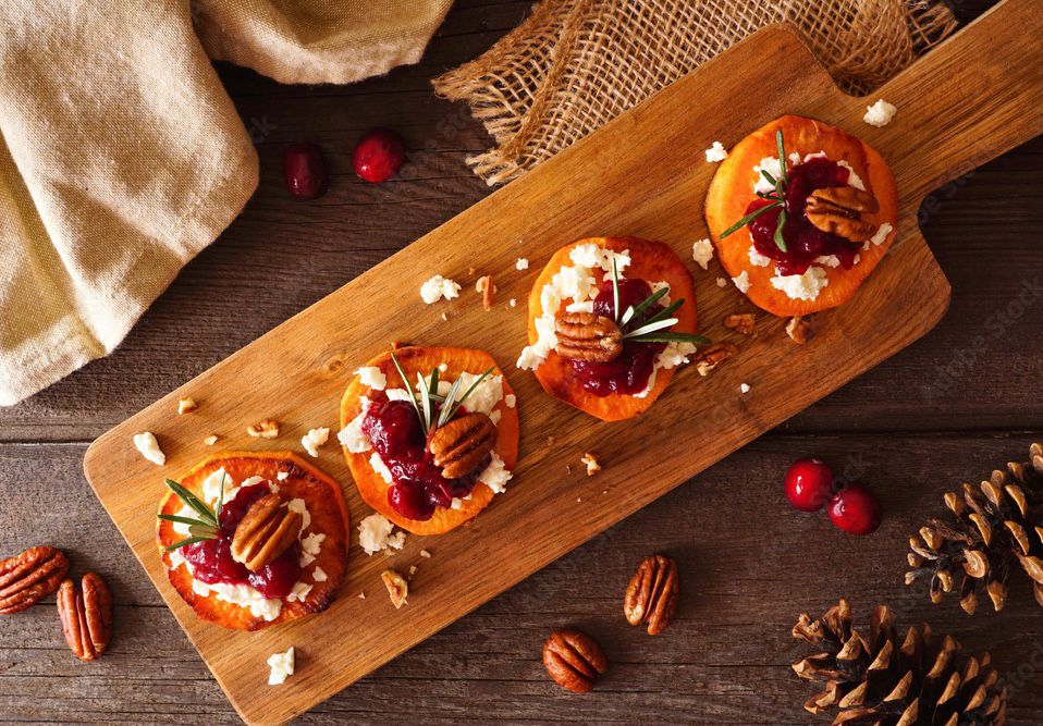 Cranberry and Goat Cheese Crostini